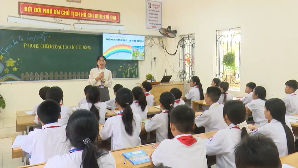 Giáo dục kỹ năng sống - Phòng tránh bạo lực học đường | Vì trẻ em | 13/11/2025